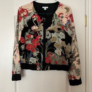 New York and Company Floral beautiful jacket. Size Large.